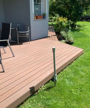 Link zur Seite Terrasse aus WPC